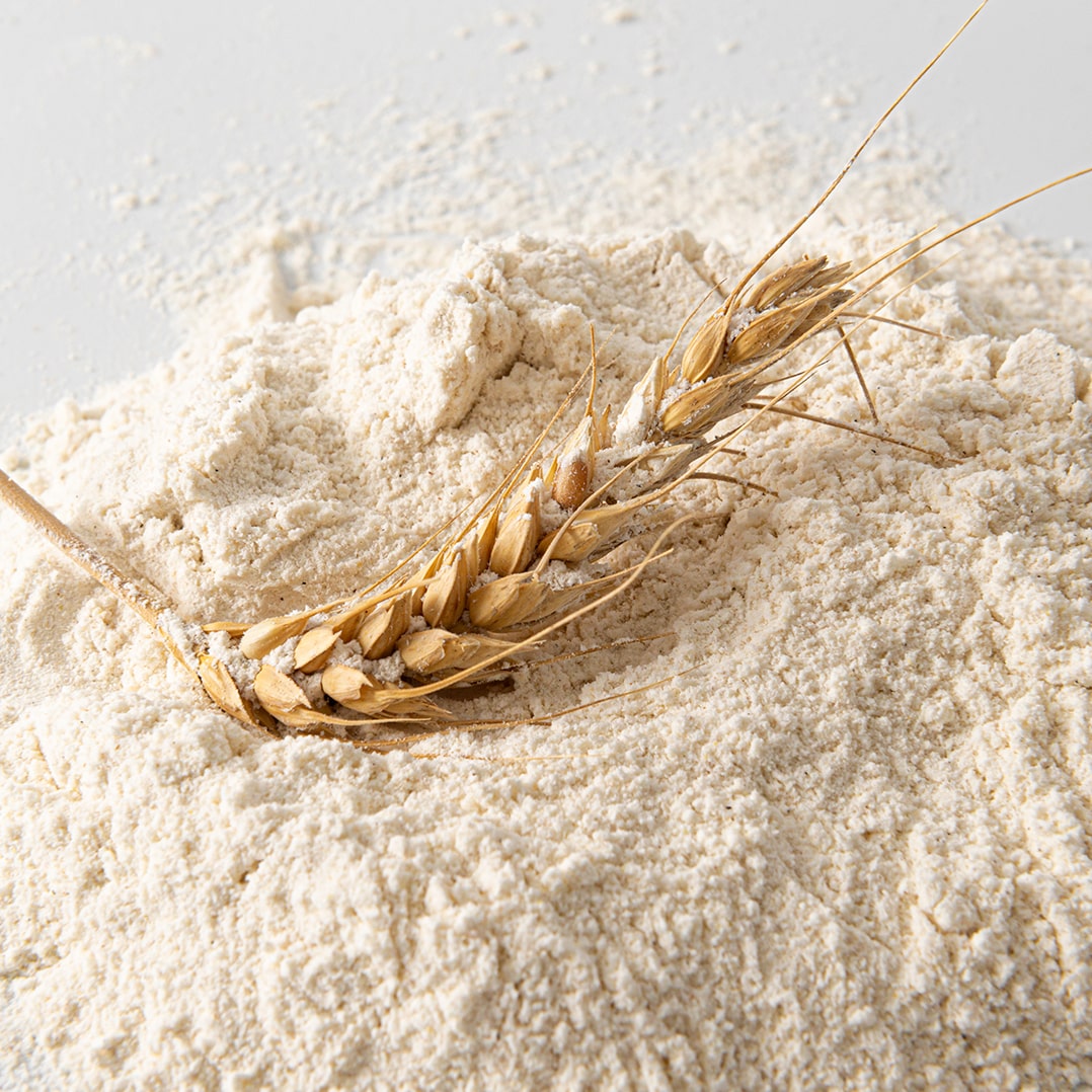 Sacco farina Pinsa di Marco su sfondo bianco con impasto pinsa romana
